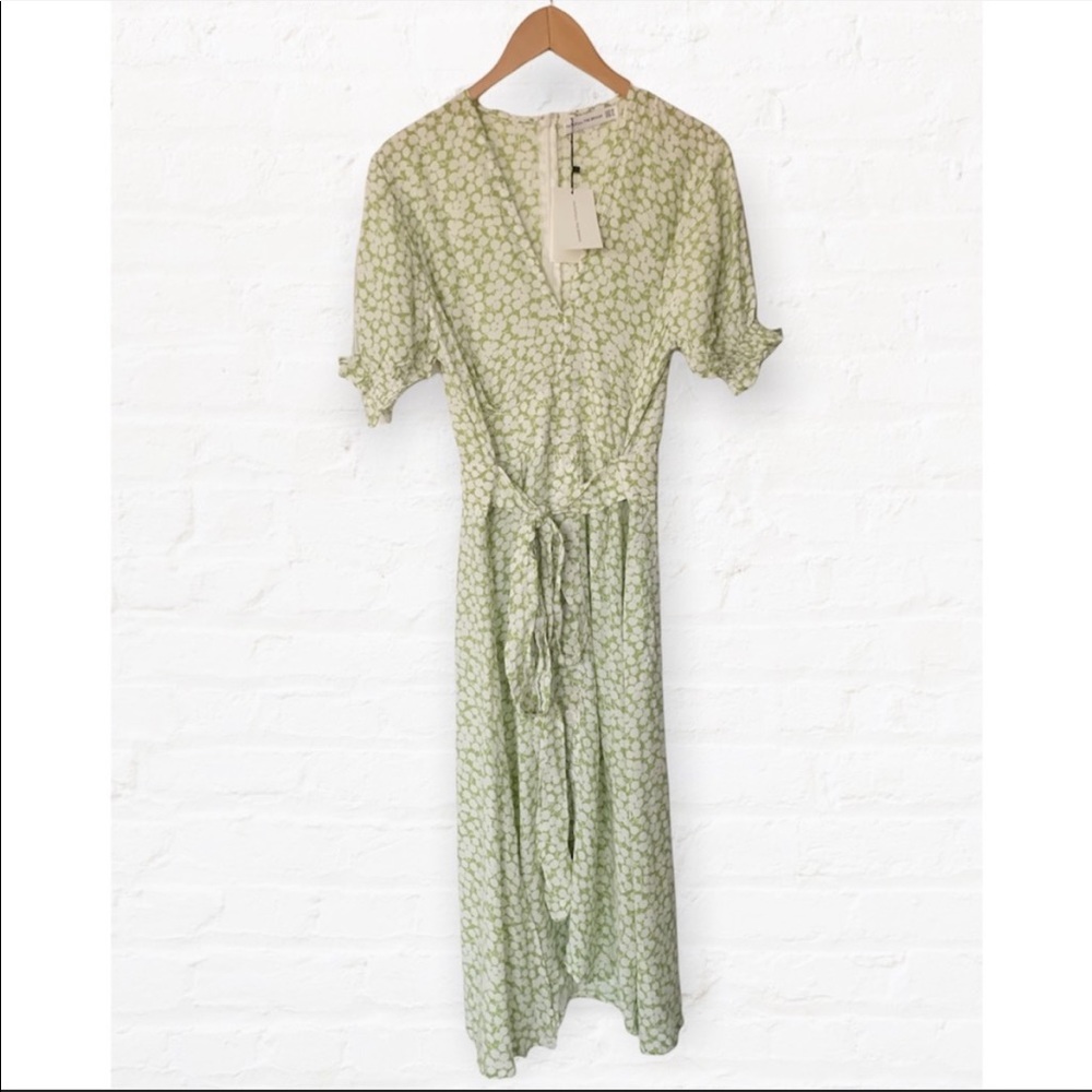 NWT Faithfull The Brand Farah Midi Dress Bel Air Print in Avocado